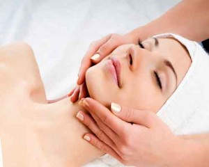 How does Chemical Peel Work ?