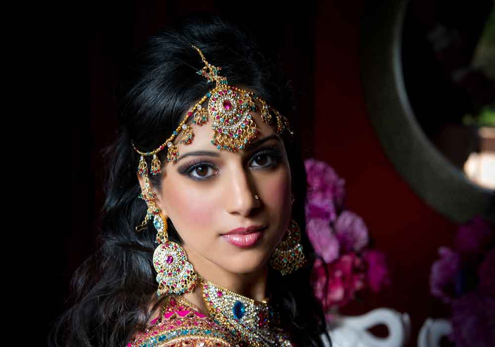 Top 8  Bridal Hairstyles Worth a Try for a Wedding