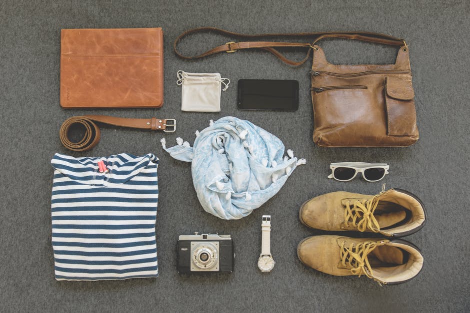 Ten Travel Essentials you must not forget to pack while travelling