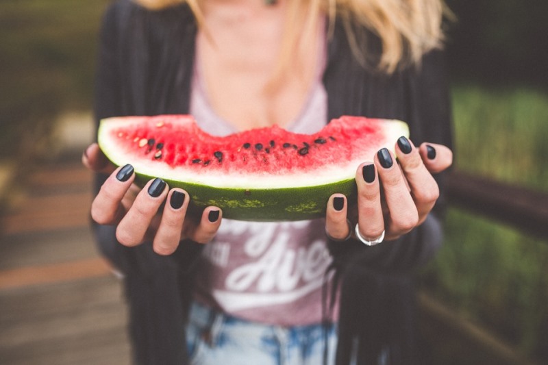 4 Reasons Why Eating Watermelon is the Tastiest Way to Lose Weight!